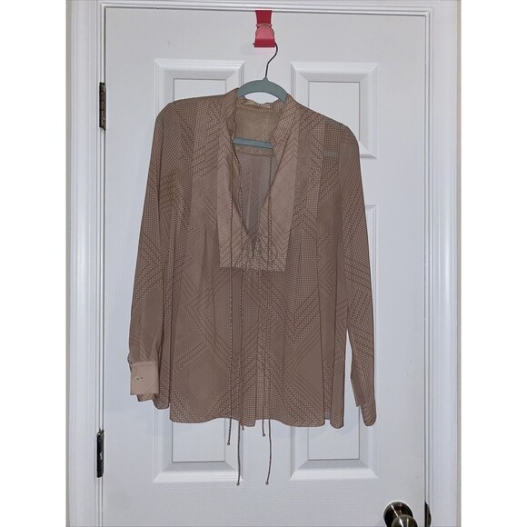 Rhie Silk Blouse Tan Pink White Pattern Lace Up Front Top Size Medium - Picture 1 of 7